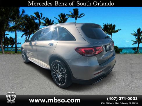 Certified 2021 Mercedes-Benz GLC 300 GLC 300 w/ AMG Line image 17