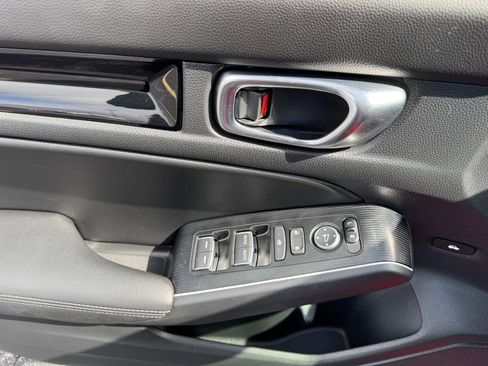 Certified 2025 Honda Civic Sport Touring image 17