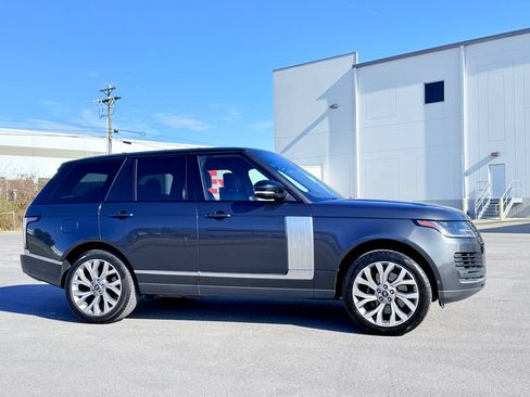 Used 2019 Land Rover Range Rover Supercharged image 6
