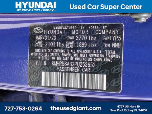 Used 2023 Hyundai Venue SE image 12
