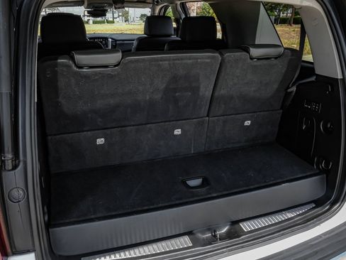 Used 2020 Chevrolet Tahoe Premier AWD/4WD image 55