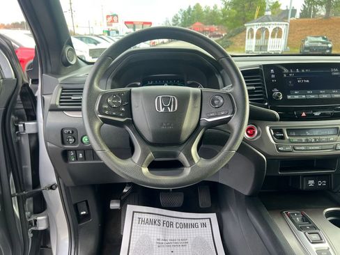 Used 2021 Honda Passport Sport image 13