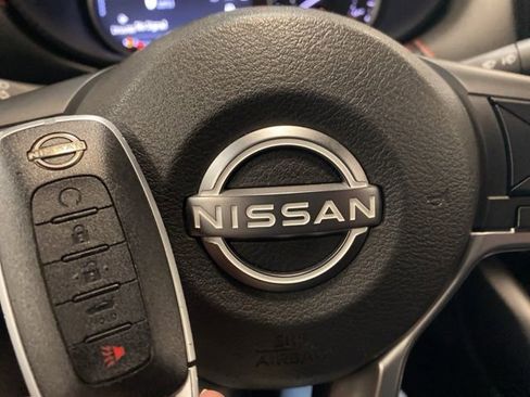 Used 2024 Nissan Versa SR image 42