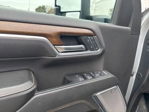 Certified 2025 Chevrolet Silverado 2500 High Country image 14