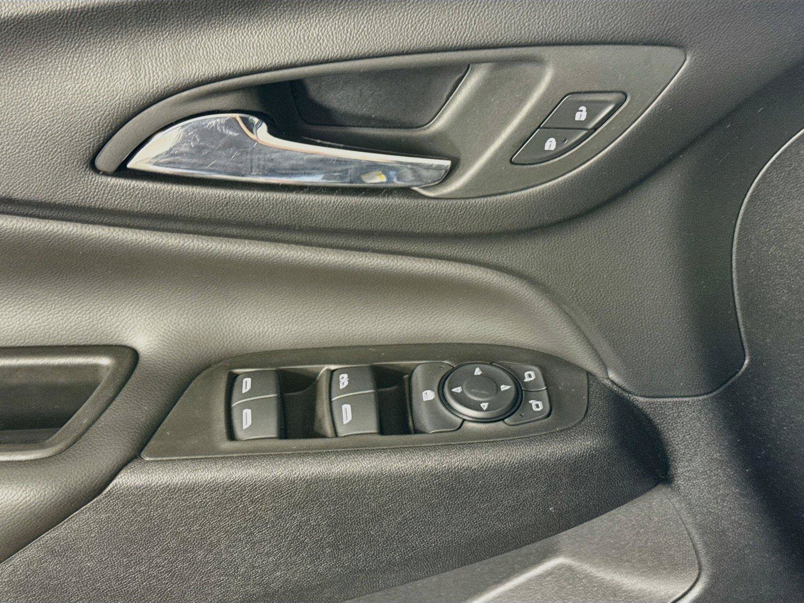 Used 2024 Chevrolet Equinox LT w/ LPO, Floor Liner Package AWD/4WD image 11