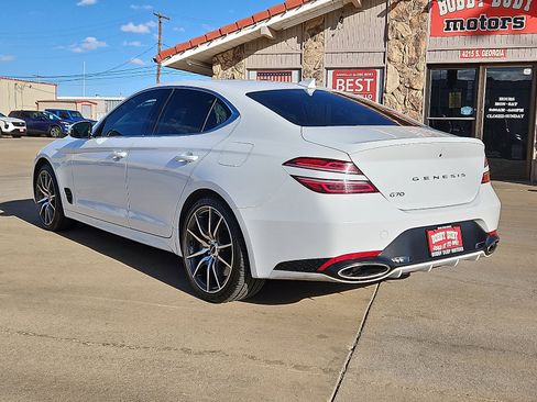 Used 2025 Genesis G70 2.5T image 2