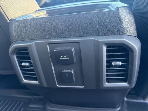 Used 2016 Ford F150 XLT w/ Equipment Group 302A Luxury image 10