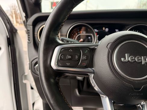 Used 2021 Jeep Gladiator Overland image 53