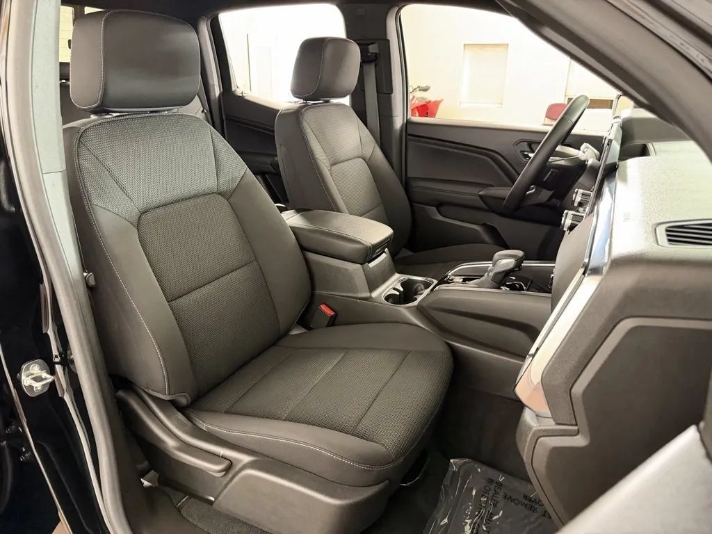 Used 2023 GMC Canyon Elevation w/ Convenience Package AWD/4WD image 38