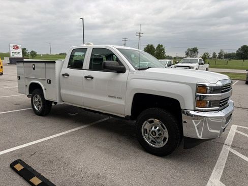 Used 2015 Chevrolet Silverado 2500 W/T image 3