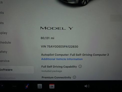 Used 2023 Tesla Model Y Long Range AWD/4WD image 11