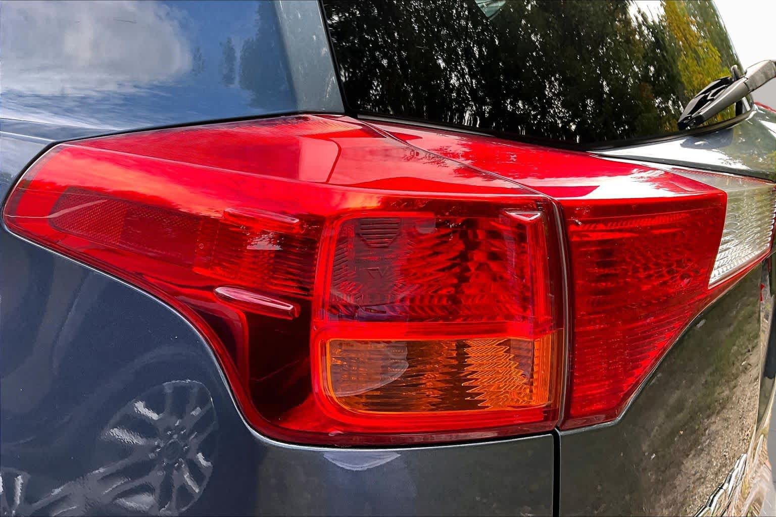 Used 2014 Toyota RAV4 XLE AWD/4WD image 27