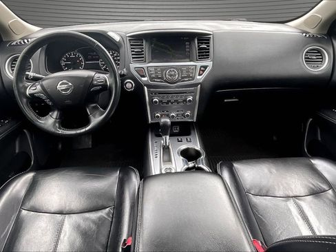 Used 2018 Nissan Pathfinder SL w/ SL Premium Package AWD/4WD image 7