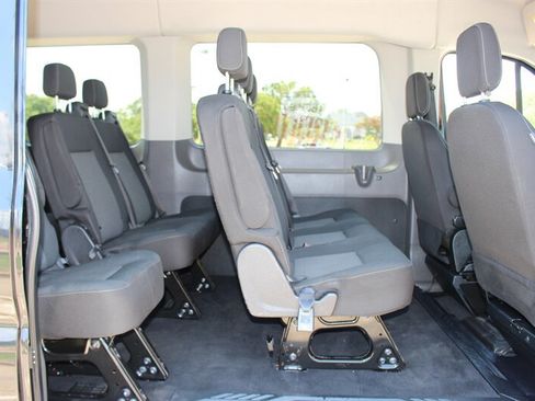 Used 2023 Ford Transit 350 XLT RWD image 16