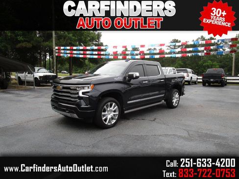 Used 2023 Chevrolet Silverado 1500 High Country w/ Technology Package AWD/4WD image 1