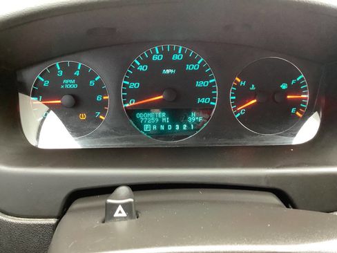 Used 2010 Chevrolet Impala LT image 37