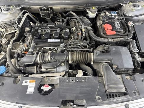 Used 2019 Honda Accord Sport image 19