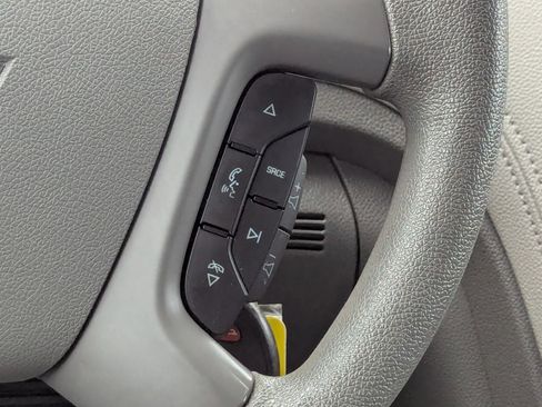 Used 2015 Chevrolet Traverse LS AWD/4WD image 17