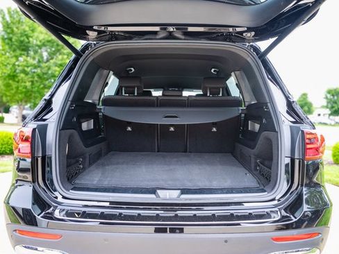 Certified 2025 Mercedes-Benz GLB 250 image 35