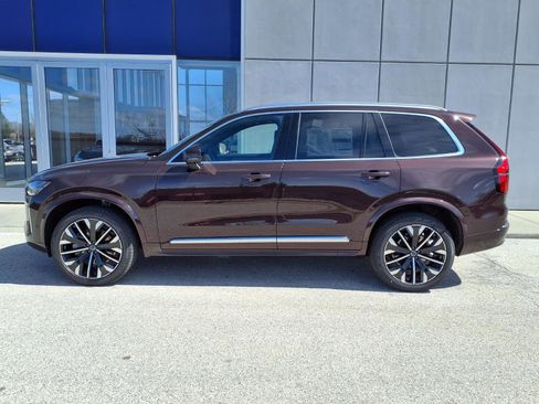 New 2026 Volvo XC90 B6 Plus w/ Protection Package Premier image 3