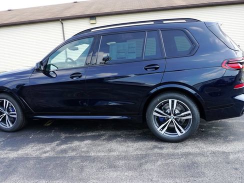 New 2027 BMW X7 xDrive40i w/ Executive Package AWD/4WD image 9