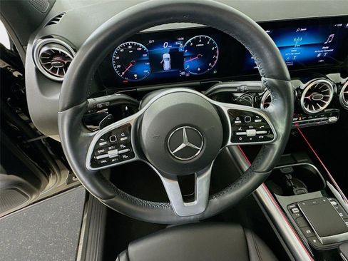 Certified 2023 Mercedes-Benz GLA 250 4MATIC image 11
