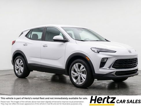 Used 2025 Buick Encore GX Preferred AWD/4WD image 1