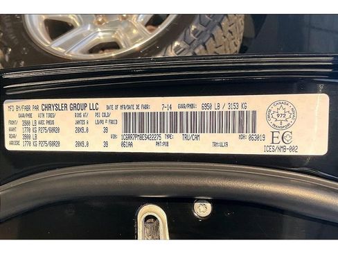 Used 2014 RAM 1500 Limited image 32