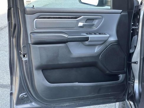 Used 2022 RAM 1500 Big Horn AWD/4WD image 14
