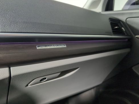 Certified 2025 Audi Q5 2.0T Premium Plus w/ Premium Plus Package image 12