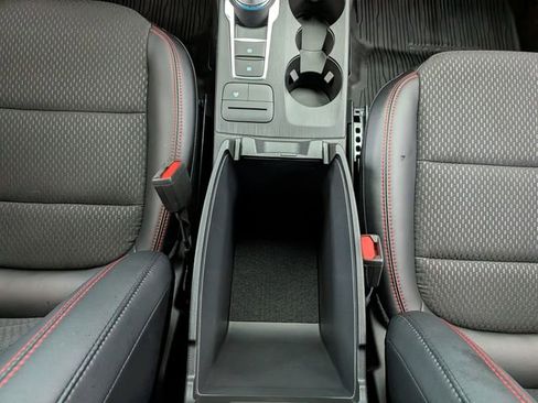 Certified 2025 Ford Escape ST-Line w/ Equipment Group 301A image 29