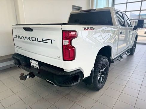 Used 2020 Chevrolet Silverado 1500 LT Trail Boss w/ Convenience Package AWD/4WD image 38