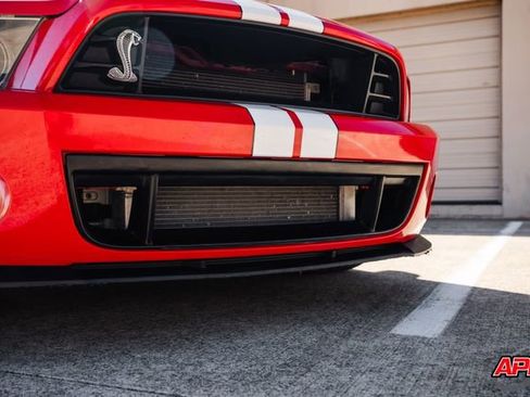 Used 2011 Ford Mustang Shelby GT500 w/ SVT Performance Pkg image 29