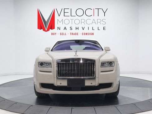 Used 2013 Rolls-Royce Ghost image 3