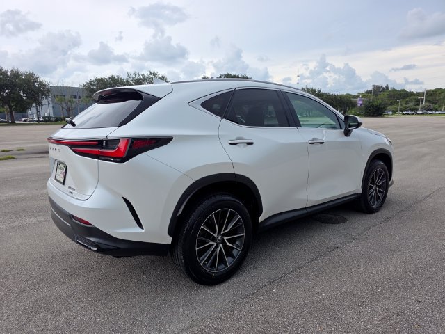 Used 2022 Lexus NX 350 AWD image 3
