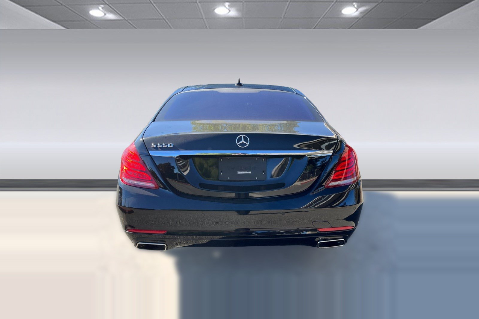 Used 2016 Mercedes-Benz S 550 Sedan image 5