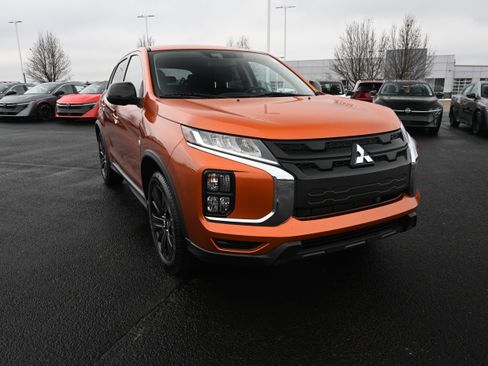 Used 2022 Mitsubishi Outlander Sport FWD image 2
