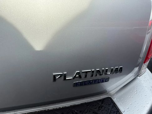 Used 2012 Nissan Armada Platinum image 8