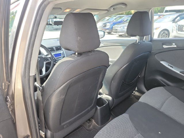 Used 2014 Hyundai Accent GS FWD image 12