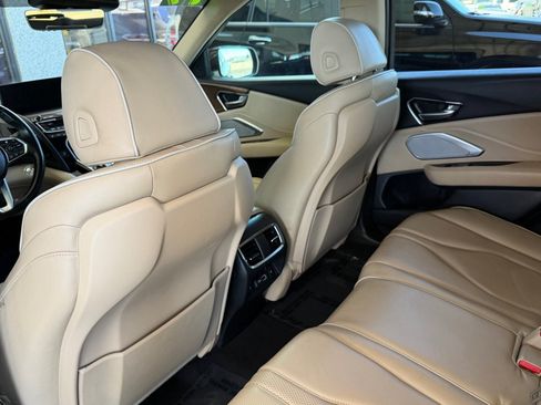 Used 2019 Acura RDX AWD w/ Advance Package image 22