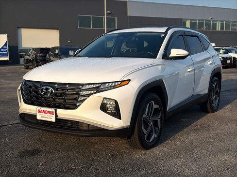 Used 2022 Hyundai Tucson SEL w/ Convenience Package AWD/4WD image 2