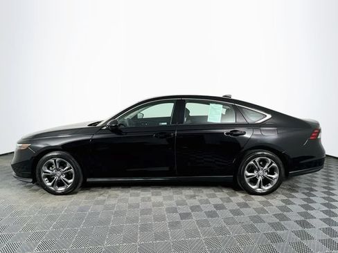 Certified 2023 Honda Accord EX image 3
