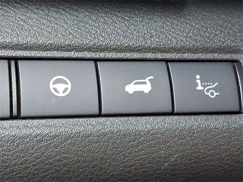 Used 2023 Nissan Pathfinder Platinum image 27