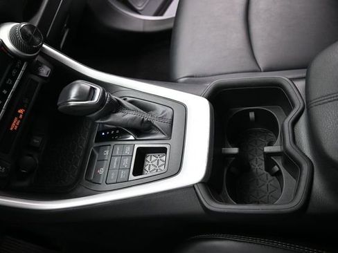 Used 2022 Toyota RAV4 XLE Premium AWD/4WD image 25