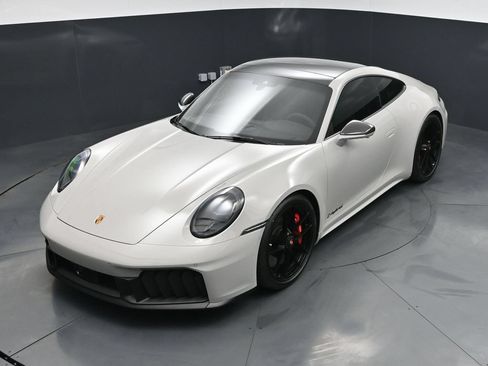 Certified 2026 Porsche 911 Carrera GTS RWD image 14