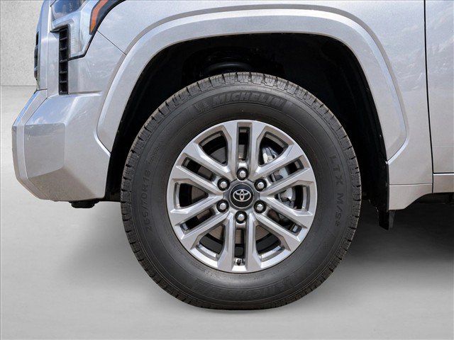 Used 2022 Toyota Tundra SR5 w/ TRD Sport Premium Package AWD/4WD image 15