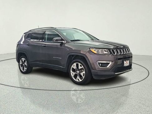 Used 2020 Jeep Compass Limited AWD/4WD image 8