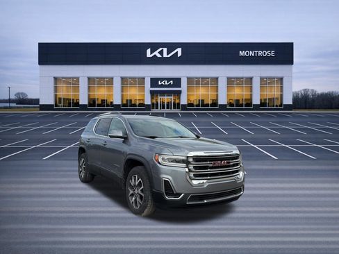 Used 2020 GMC Acadia SLE w/ Driver Convenience Package image 3