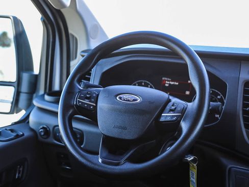 Used 2022 Ford Transit 350 XLT image 15