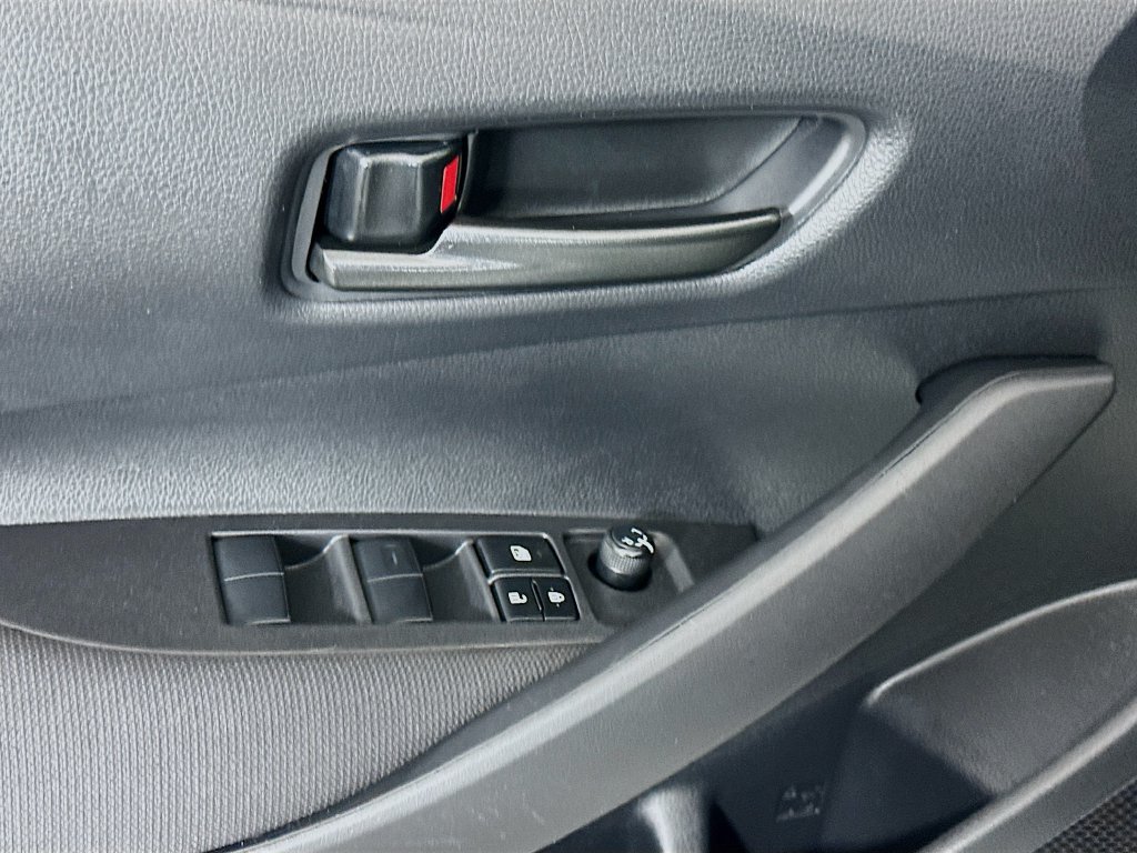 Used 2024 Toyota Corolla LE FWD image 18